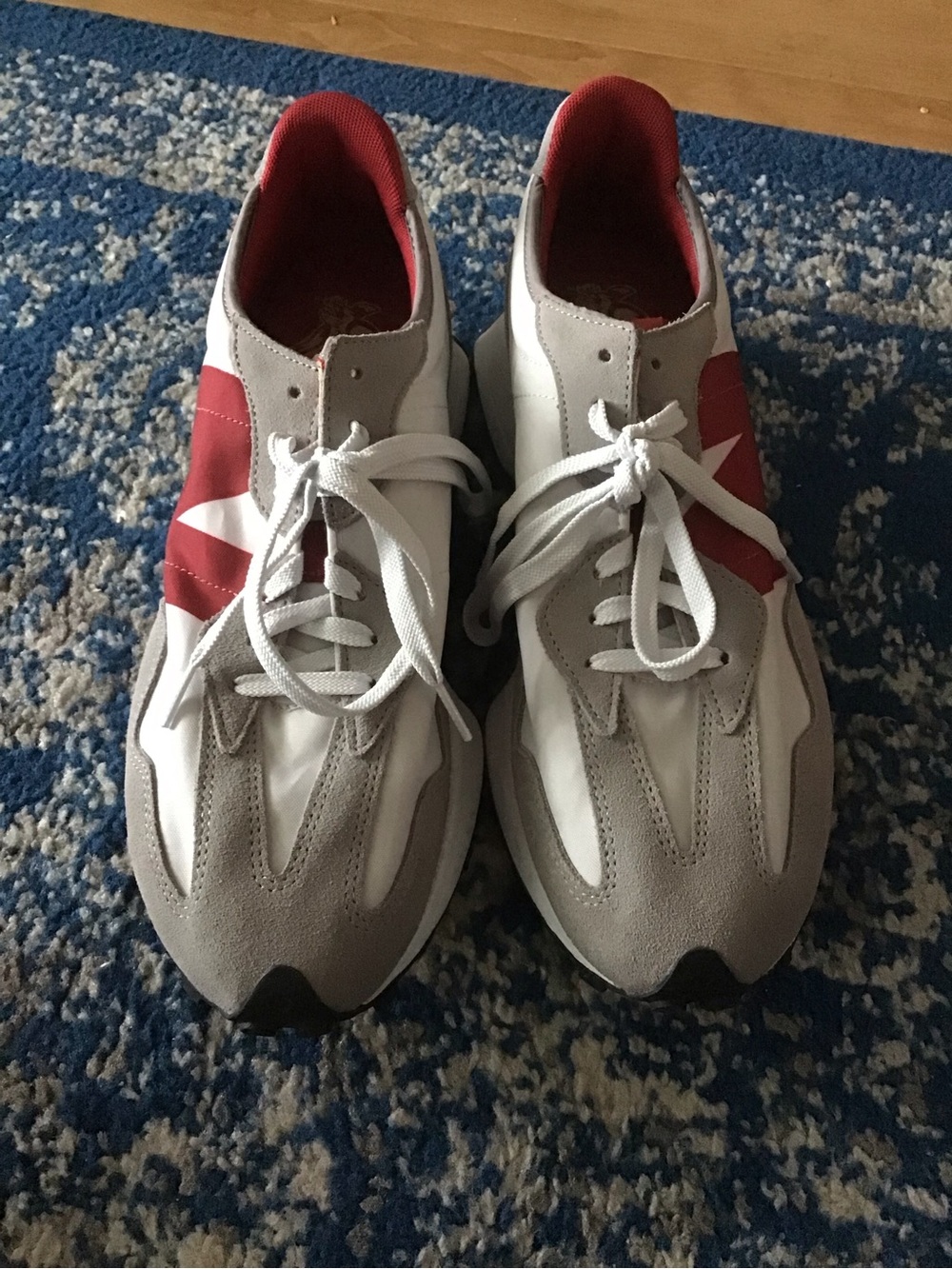 NEW BALANCE 327 Boston College Eagles Sneakers MS327EGL